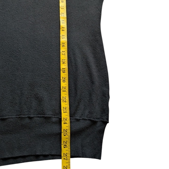 Jolie Sweater Womens Medium Roll Neck Elevated Basic Cashmere Black Long Sleeves - Picture 10 of 10